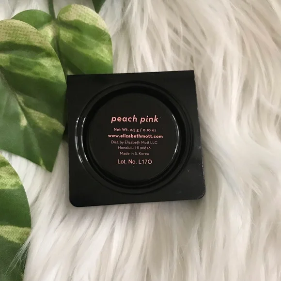 5/$25 Elizabeth Mott Show Me Your Cheeks Blush Travel Size - Picture 4 of 5